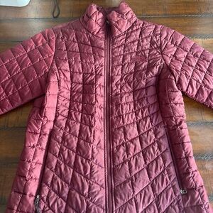 The North Face Quilted Jacket in Burgundy